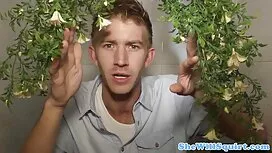 من سخيف الشباب على ا ...