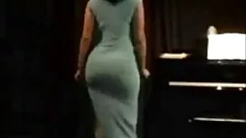 مزق خشب الأبنوس العا ...