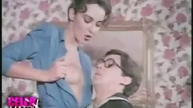 الطبيب لديه ممرضة ال ...