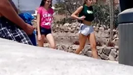 يأخذ سكسي روسي قديم  ...