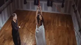 مثير شقراء فيلم قديم ...